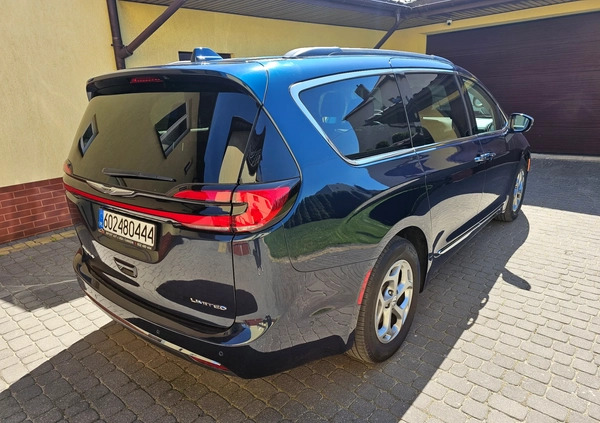Chrysler Pacifica cena 240957 przebieg: 23283, rok produkcji 2022 z Sompolno małe 436